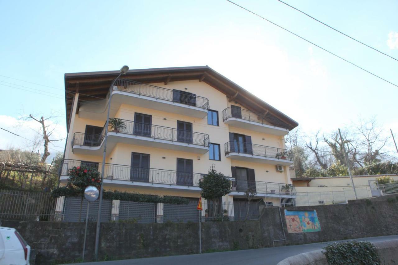 Ferienwohnung Rosy House - Hospitality Pimonte Exterior foto